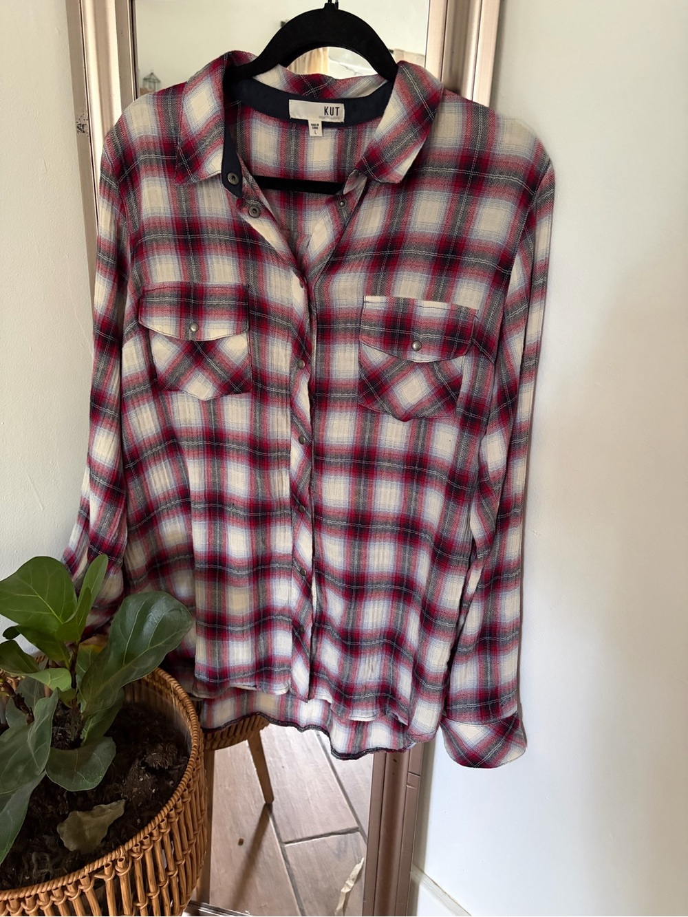 KUT from the Kloth Plaid Roll Tab Sleeve Button-Down Shirt Women’s Large